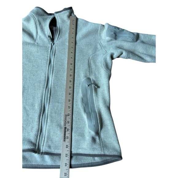 Arc’teryx Lightweight Full Zip Jacket size L Cream - Picture 5 of 12